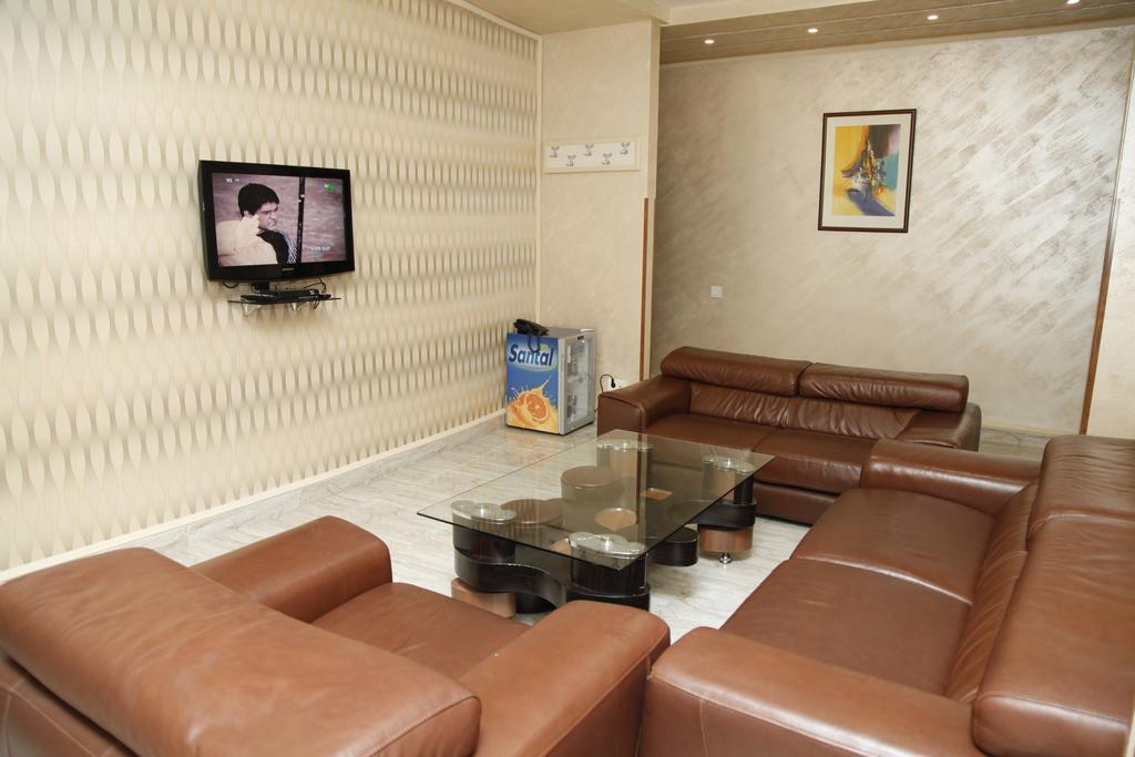 Best Hotel เยเรวาน ภายนอก รูปภาพ